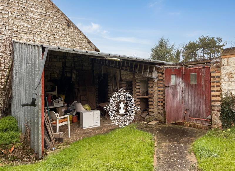 Maison - 98 m² - 4 pièces