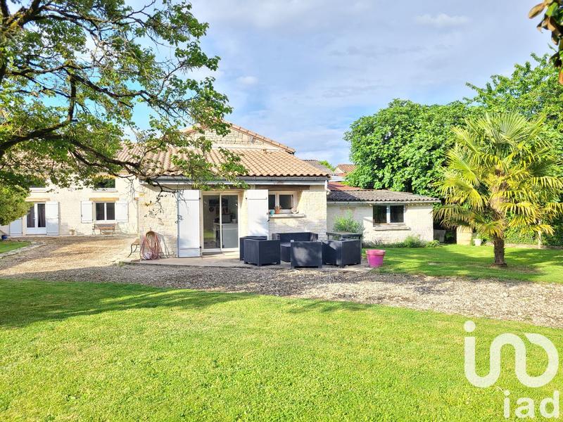 Maison - 264 m² - 6 pièces