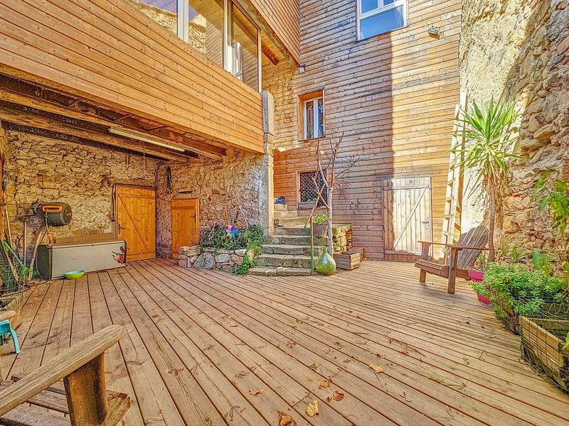 Maison de village - 130 m² - 5 pièces