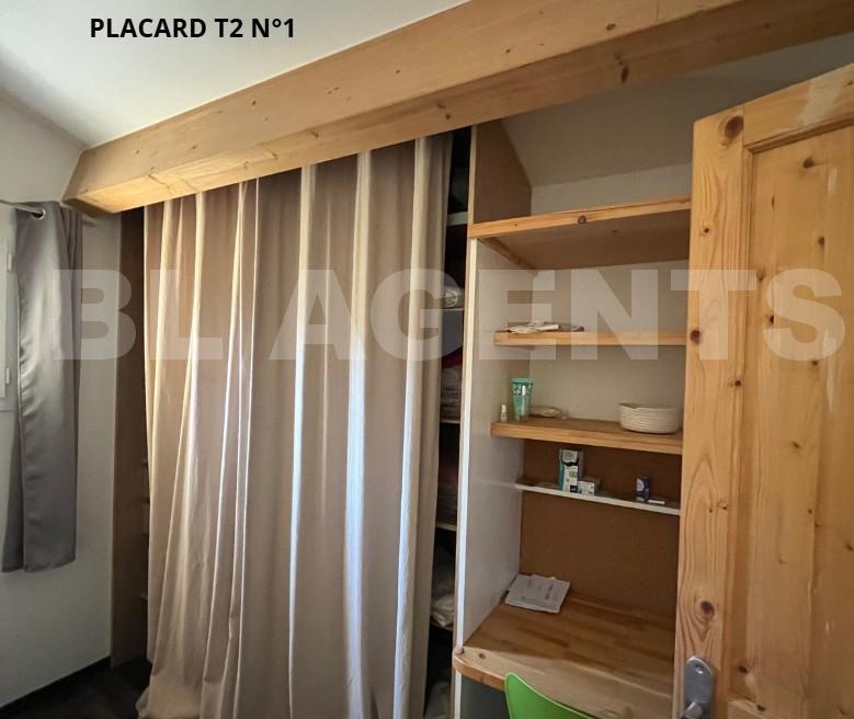 Maison traditionnelle - 220 m² - 12 pièces