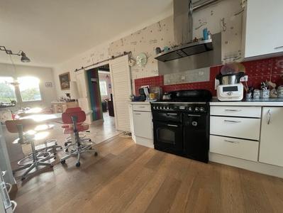 Maison - 127 m² - 6 pièces