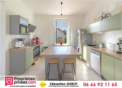 Maison - 115 m² - 9 pièces