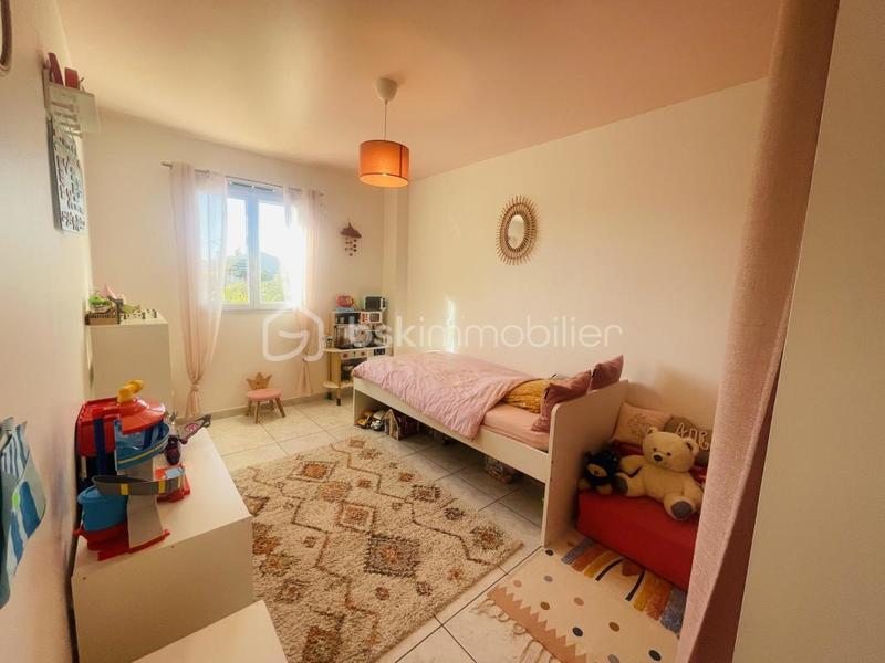 Villa - 92 m² - 4 pièces