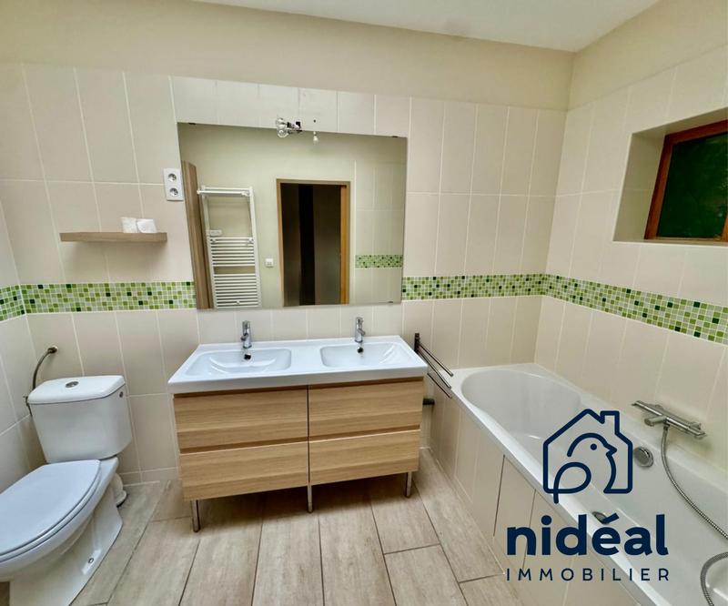 Maison - 130 m² - 6 pièces