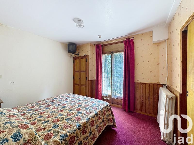 Immeuble - 1 963 m²