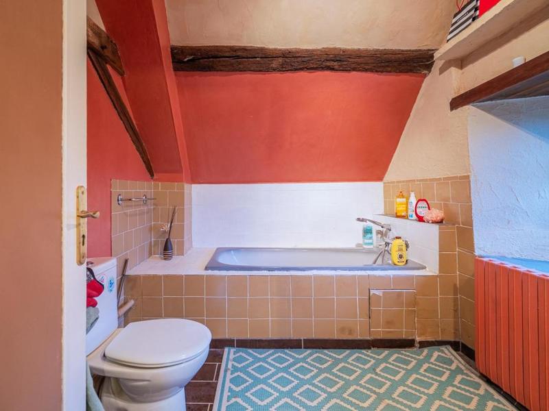 Propriété - 240 m² - 8 pièces