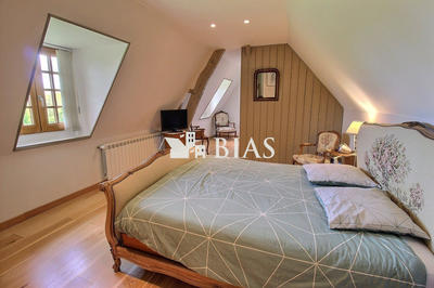 Maison - 143 m² - 5 pièces