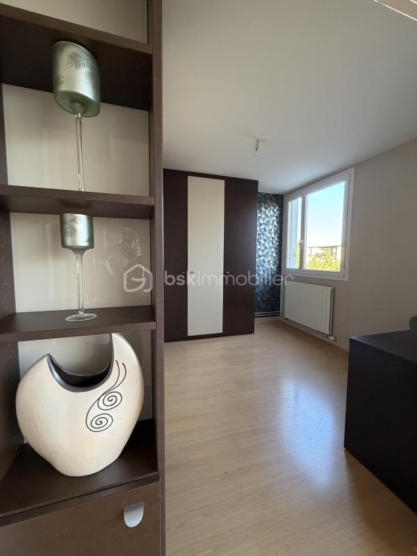 Appartement - 76 m² - 4 pièces