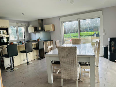 Maison - 135 m² - 7 pièces