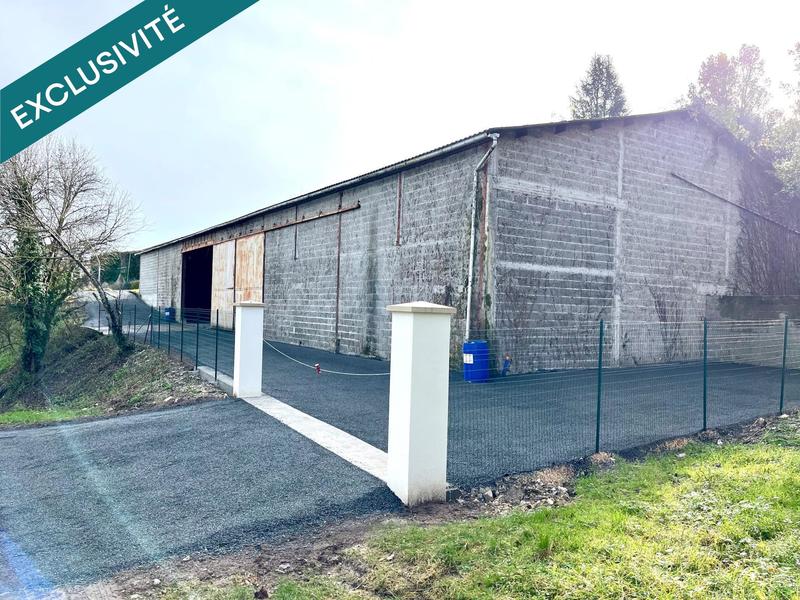 Local commercial - 675 m² - 1 pièce