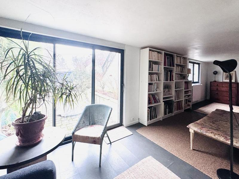 Maison - 200 m² - 6 pièces