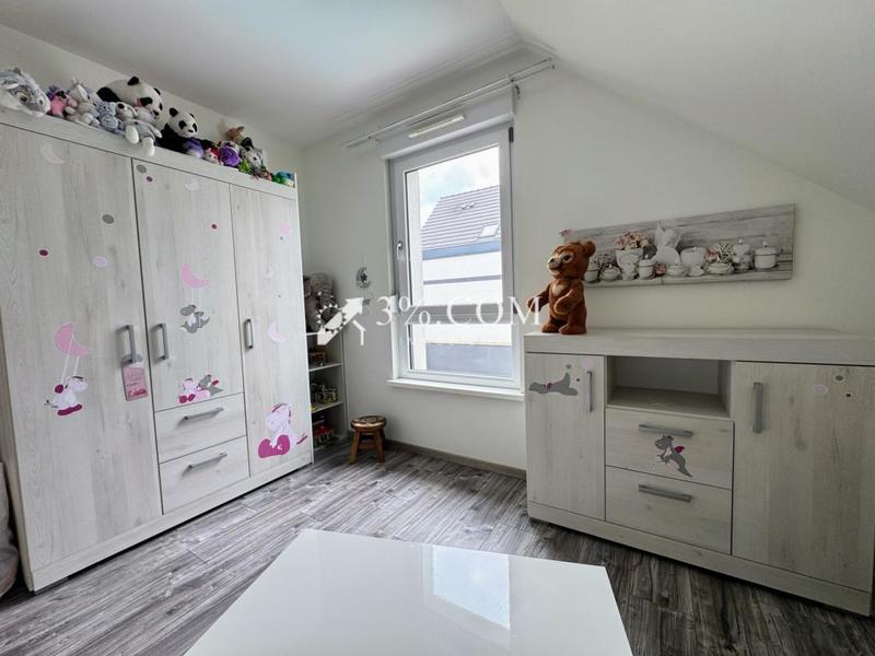 Maison - 98 m² - 5 pièces