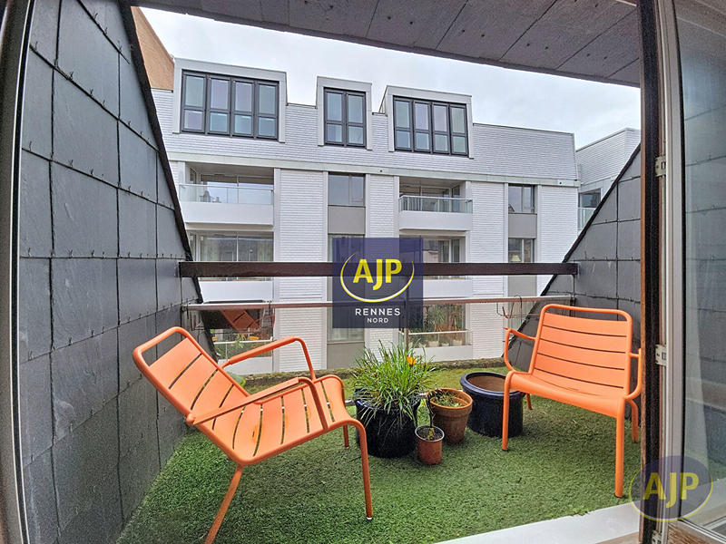 Appartement - 135 m² - 5 pièces