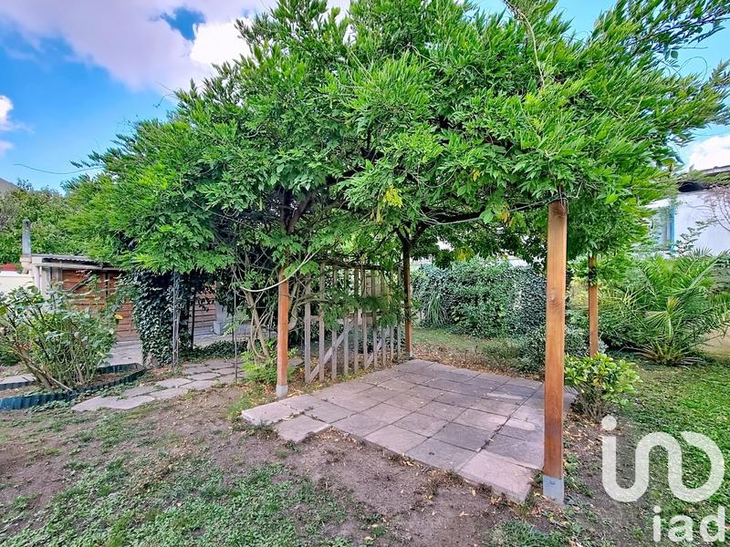 Maison - 80 m² - 5 pièces