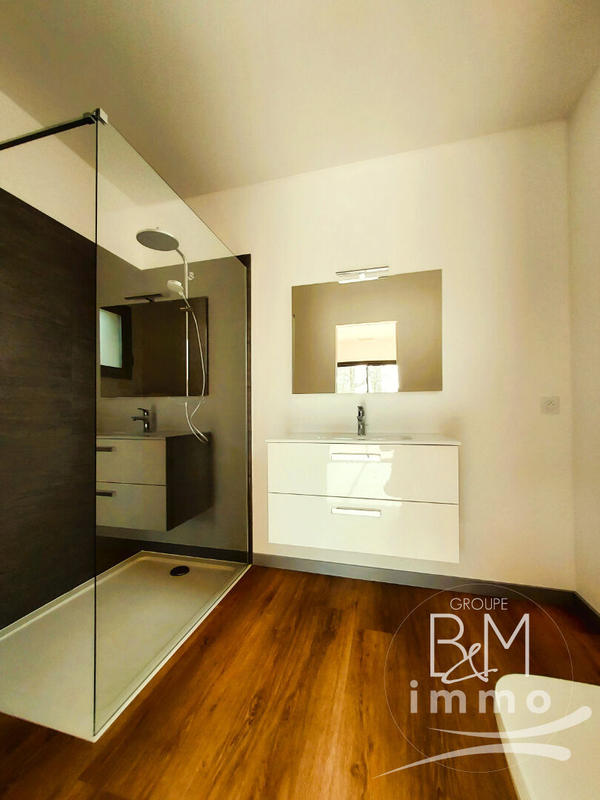 Maison - 105 m² - 4 pièces