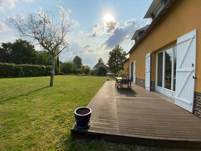 Maison - 95 m² - 4 pièces