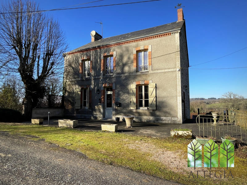 Maison - 170 m² - 6 pièces