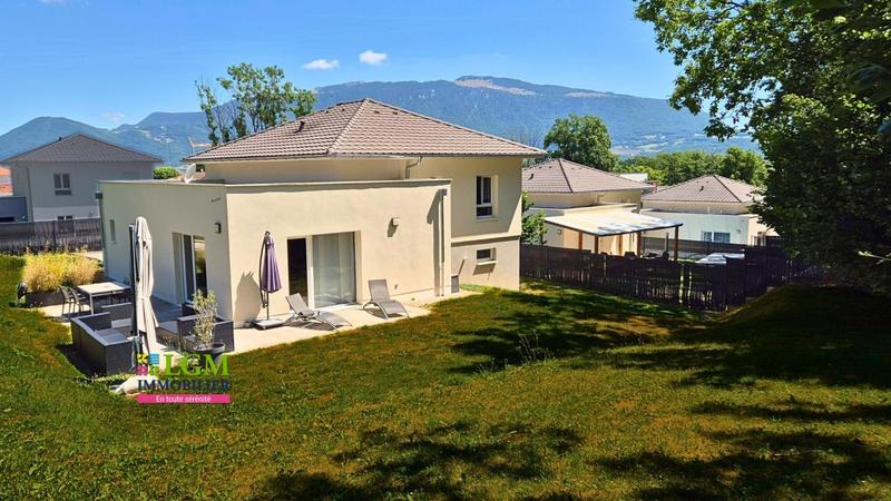 Villa - 128 m² - 4 pièces