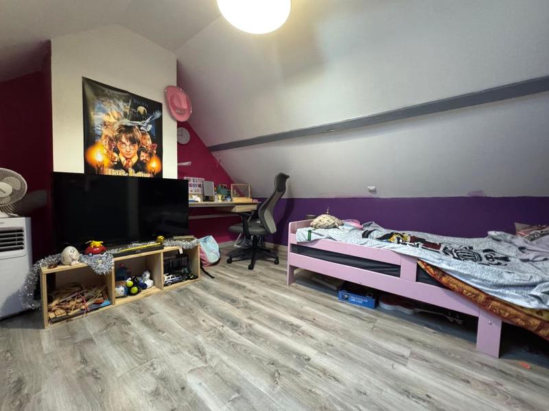 Maison - 177 m² - 2 pièces