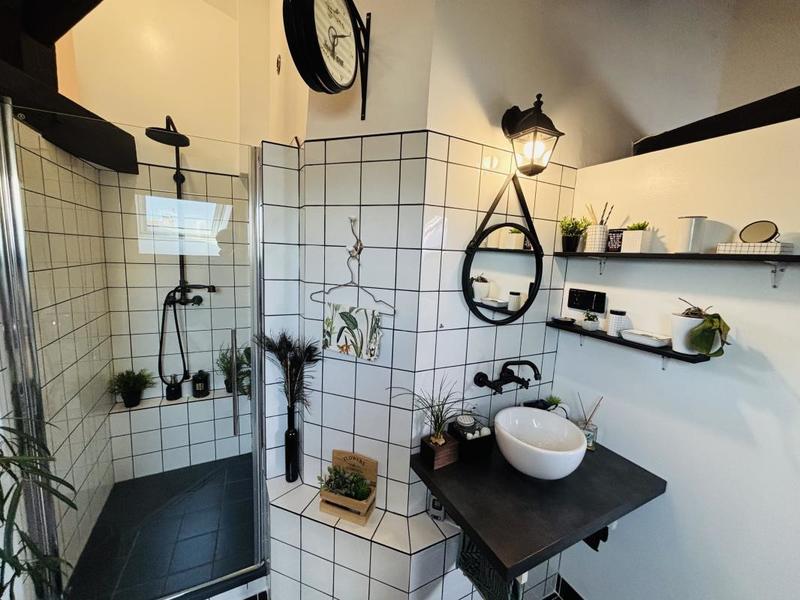 Appartement - 120 m² - 4 pièces