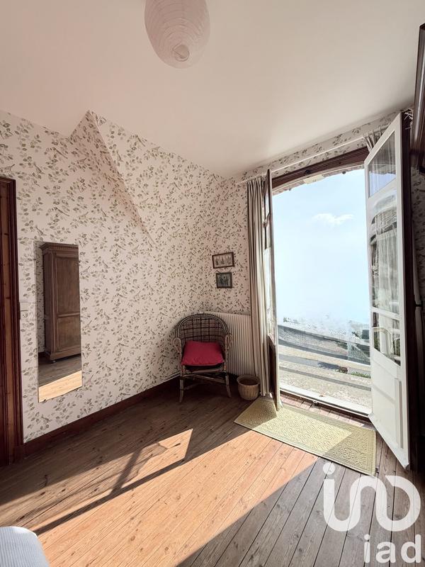 Maison - 136 m² - 6 pièces