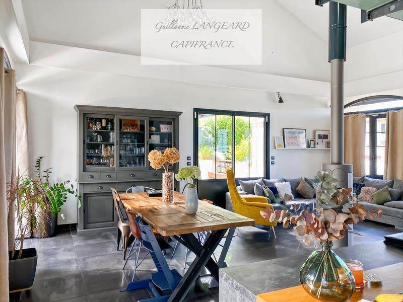 Maison - 174 m² - 6 pièces