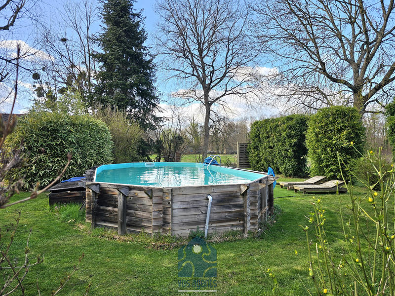 Propriété - 170 m² - 6 pièces