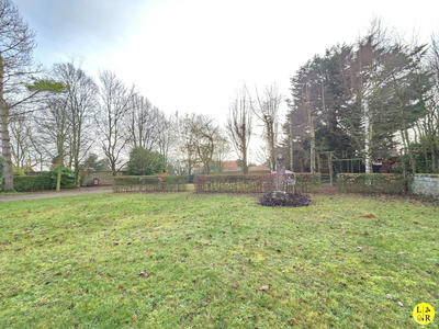 Maison - 327 m² - 10 pièces