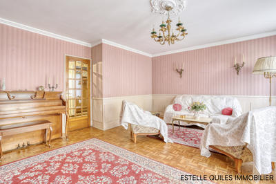 Maison - 115 m² - 6 pièces