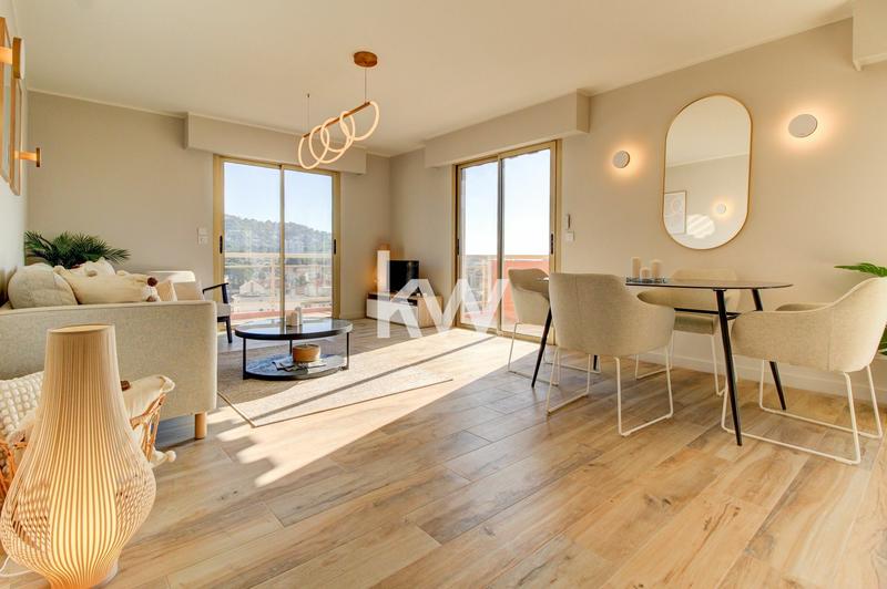 Appartement - 89 m² - 4 pièces