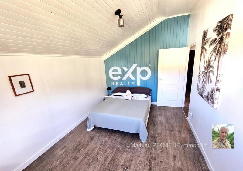 Maison - 269 m² - 10 pièces