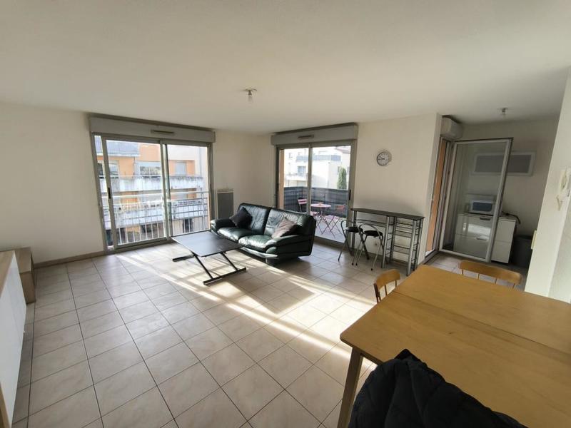 Appartement - 65 m² - 3 pièces