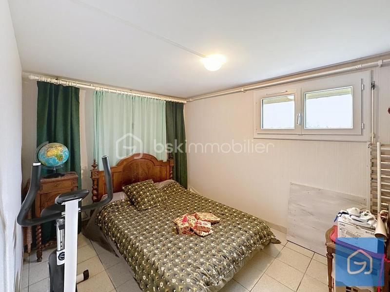 Maison - 173 m² - 9 pièces