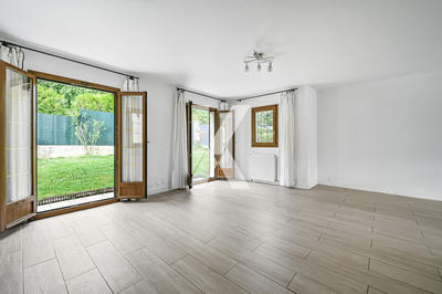 Maison - 162 m² - 7 pièces