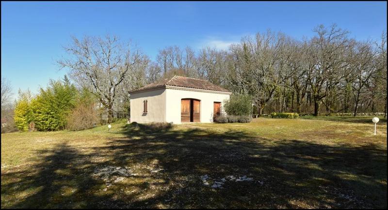 Maison en pierre - 156 m² - 7 pièces