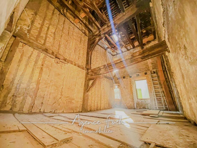 Maison - 189 m² - 6 pièces