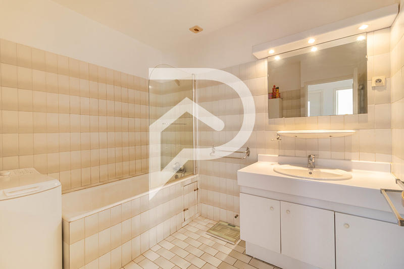 Appartement - 70 m² - 4 pièces