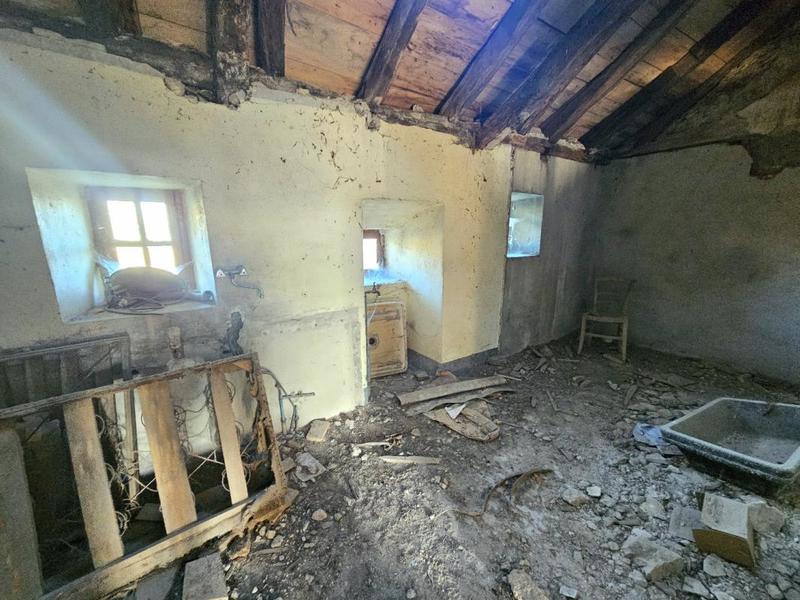 Corps de ferme - 250 m² - 5 pièces