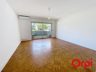 Appartement - 86 m² - 3 pièces