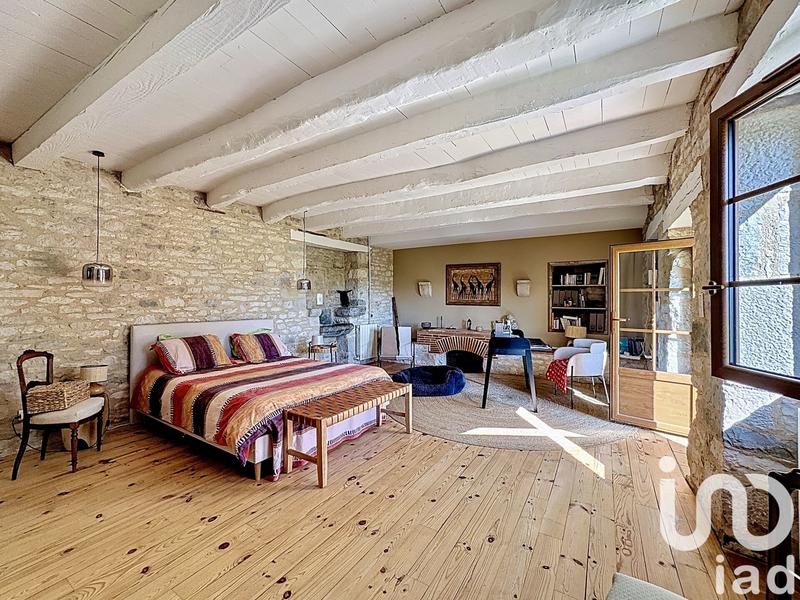 Maison - 350 m² - 7 pièces