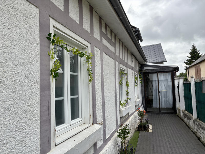 Maison - 145 m² - 6 pièces