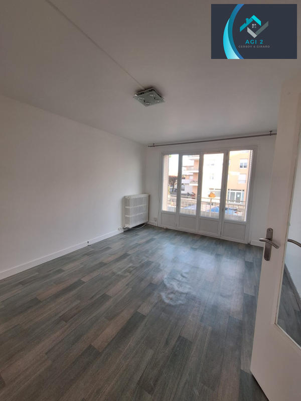 Appartement - 79 m² - 3 pièces