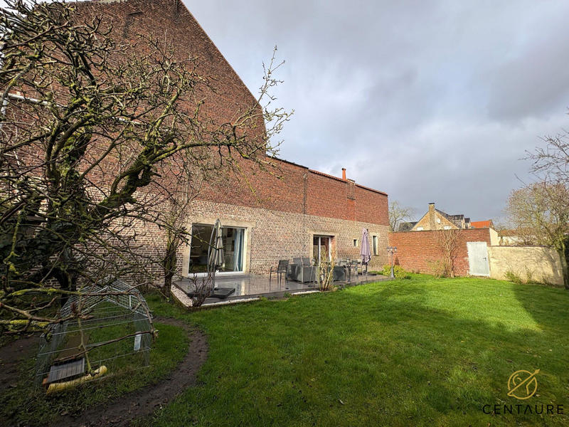 Maison - 191 m² - 7 pièces