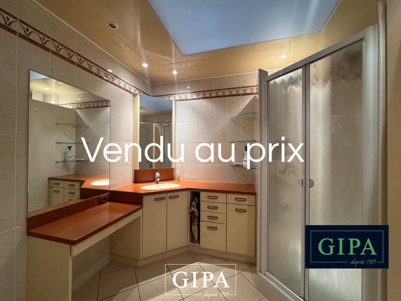 Maison ancienne - 212 m² - 7 pièces