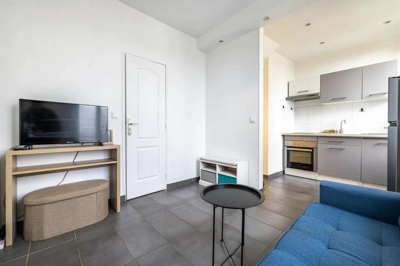Appartement - 95 m² - 7 pièces