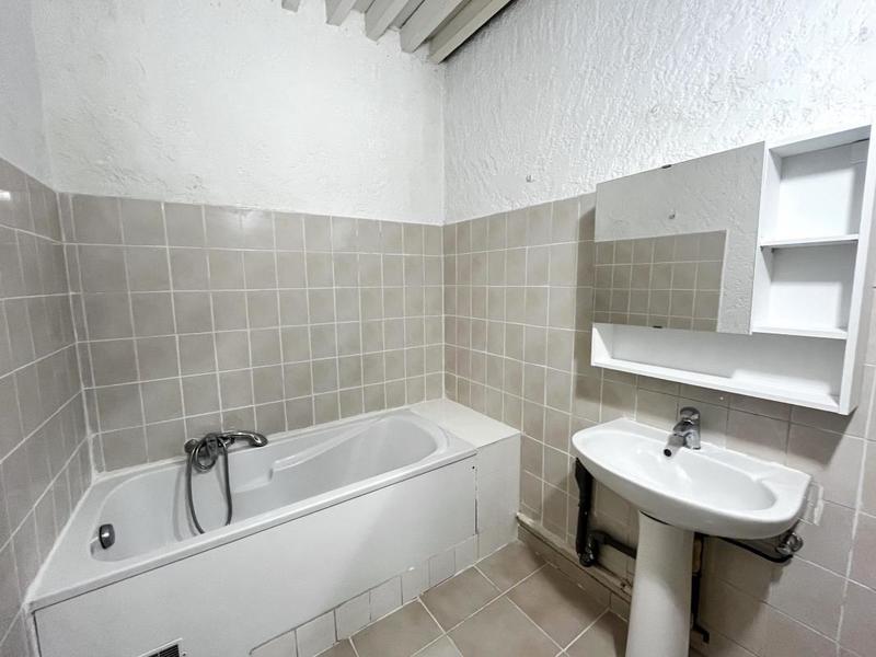 Studio - 44 m² - 2 pièces