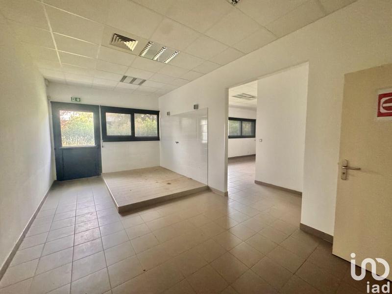 Local commercial - 941 m²