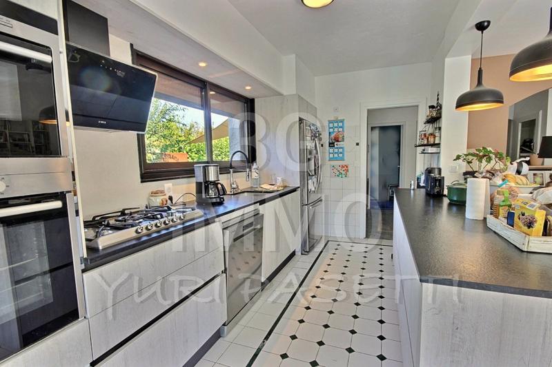 Maison - 147 m² - 5 pièces