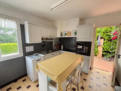 Maison - 95 m² - 6 pièces