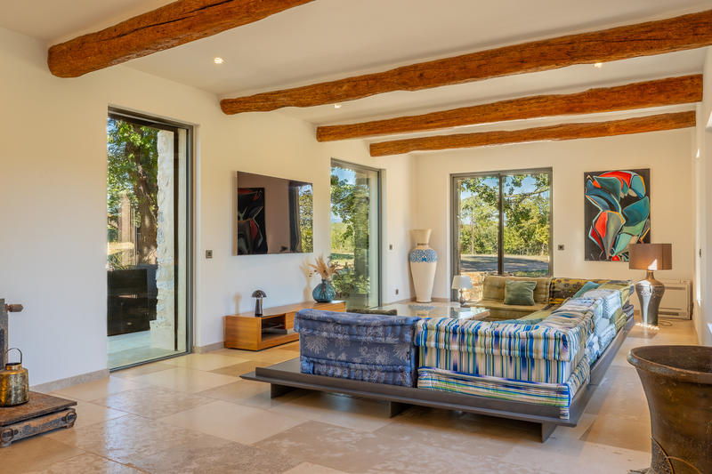 Bastide - 324 m² - 9 pièces